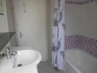 Villa 3 Pièces à 150m de la Mer avec Patio et Parking - FR-1-705-47 - Chambres d'hôtes Les Mathes