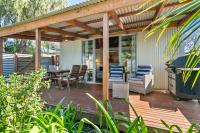 Coral Haven - Aldinga Beach - C21 SouthCoast Holidays - B&B