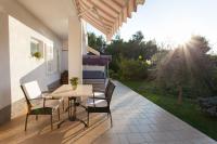 Apartment Jadranka quiet & near the beach! - B&B Krk