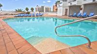 Modern Studio with a Sea View and Pool Access Ponderosa 801 - Ferienwohnung