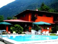 B&B Vesta - Villa (home B) — Pool — Lake Idro - Bed and Breakfast Vesta