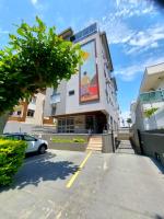 Excelente Apartamento a 1 quadra e meia do mar - B&B