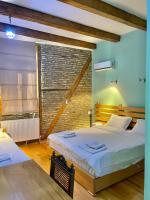 Guest House Savane - Bed and Breakfast Gori