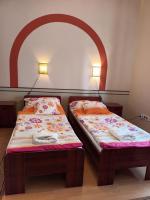 Twin Room with Private Bathroom