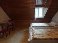 Familienzimmer mit Gemeinschaftsbad