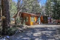 Owl Cabin - Sierra style cabin located on a quiet road in Fawnskin and backs up to National Forest! - Ferienwohnung