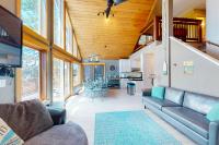 Ridgeline Panorama - B&B Truckee