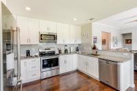 Inviting Granbury Home w/ Fire Pit: 3 Mi to Lake! - Ferienwohnung Granbury