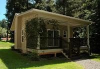 B&B Trinidad - Golden Eagle Vacation Rentals - Forest Haven Suite - Cottage #1 - Bed and Breakfast Trinidad