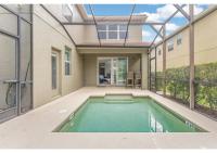 Lakefront 5BR Resort Pool Home Near Disney World - Chambres d’hôtes Kissimmee