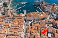 Flora-heartbeat old city three bedrooms apartment - B&B Dubrovnik