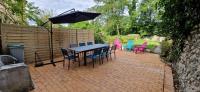 Spacieuse Maison de ville - Quartier Calme - 10 Personnes - B&B Oloron-Sainte-Marie