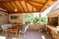 Chambre Double ou Lits Jumeaux Confort avec Patio - Vue sur Jardin