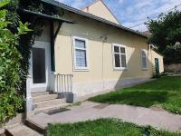 Charmantes Haus mit Terrasse und großem Garten - Bed and Breakfast Langenzersdorf