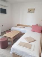 Camera Matrimoniale/Doppia con Letti Singoli