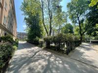 Spacious Two-Bedroom Apartment in the City Center - B&B Cracovia