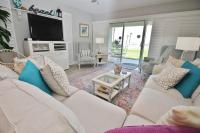 B&B New Smyrna Beach - Chateau by the Sea 13C - Bed and Breakfast New Smyrna Beach