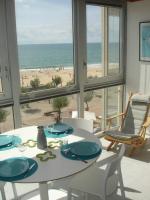 Hossegor Appartement T2 cabine - Superbe Vue Océan - Chambres d’hôtes