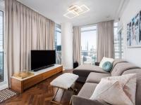 Pristine Modern 2BR Condo Private BBQ and Balcony - B&B Toronto