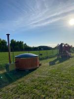 Agroturystyka '' U Adasia i Marysi '' - Domek nad jeziorem - Bed and Breakfast