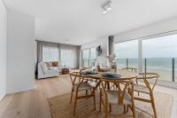 B&B Oostduinkerke - Seaflow-Holiday appartment with frontal sea view - Bed and Breakfast Oostduinkerke