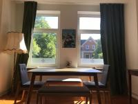 B&B Kiel - Altbauwohnung mit viel Charme in zentraler Lage - Bed and Breakfast Kiel