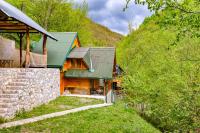 Brvnara Djordje tri zbezde - Bed and Breakfast