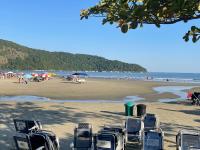 Casa frente ao mar/pé na areia no Indaiá até 18 pessoas - Chambres d'hôtes Bertioga