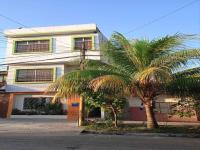 101 RV Apartments Iquitos-APARTAMENTO CON SALIDA A PISCINA - Chambres d'hôtes Iquitos