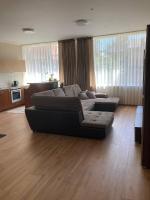Spacious Apartment with Self Check-in - B&B Klaipėda