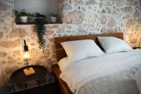 Old Town Stone House - B&B