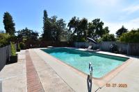 B&B Pasadena - Spacious pool home in Pasadena - Bed and Breakfast Pasadena