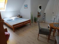 Chambre Triple avec Salle de Bains Privative