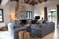 Bezeniko Amazing Arcadian Property! - B&B