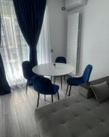 Maya Apartament Nord10 by Alezzi Parking&Pool - Chambres d’hôtes Năvodari