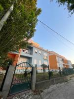 Emma's Apartments - B&B Tirana