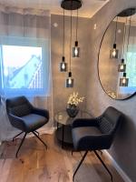 FeWo by HD mit Parkplatz, Wallbox, Wintergarten - B&B Bad Salzuflen