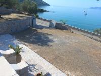 Sunny Kotronas - B&B