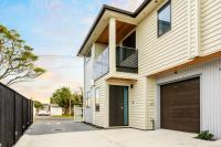 Pristine Modern Central Home - Netflix - Heatpump - B&B