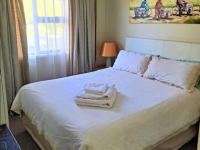 Queen Room with Pool View