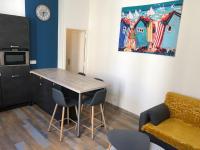 Appartement vu maison Pierre Loti - B&B