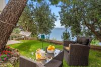 "Villa Del Mar" Beach Villa - B&B Mimice