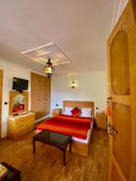 Deluxe Double Room with Extra Bed