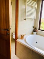 Suite abierta todo el año con vistas al campo, lago y ciudad - Chambres d'hôtes Puerto Varas