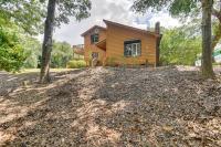 Walk to North Myrtle Beach Family-Friendly Home! - Chambres d’hôtes Myrtle Beach