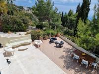 EXQUISITE GOLF VILLA with Sea, 8Tee, Green Views, in Aphrodite Hills Golf Resort - B&B Kouklia