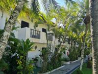 Apartamento - Cond. Winbledon - Praia Toninhas - B&B Ubatuba