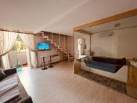 GILU' - Ferienwohnung Adelfia