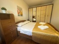 Appartamento con 3 Camere da Letto