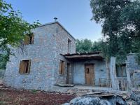 Petres old village house - B&B